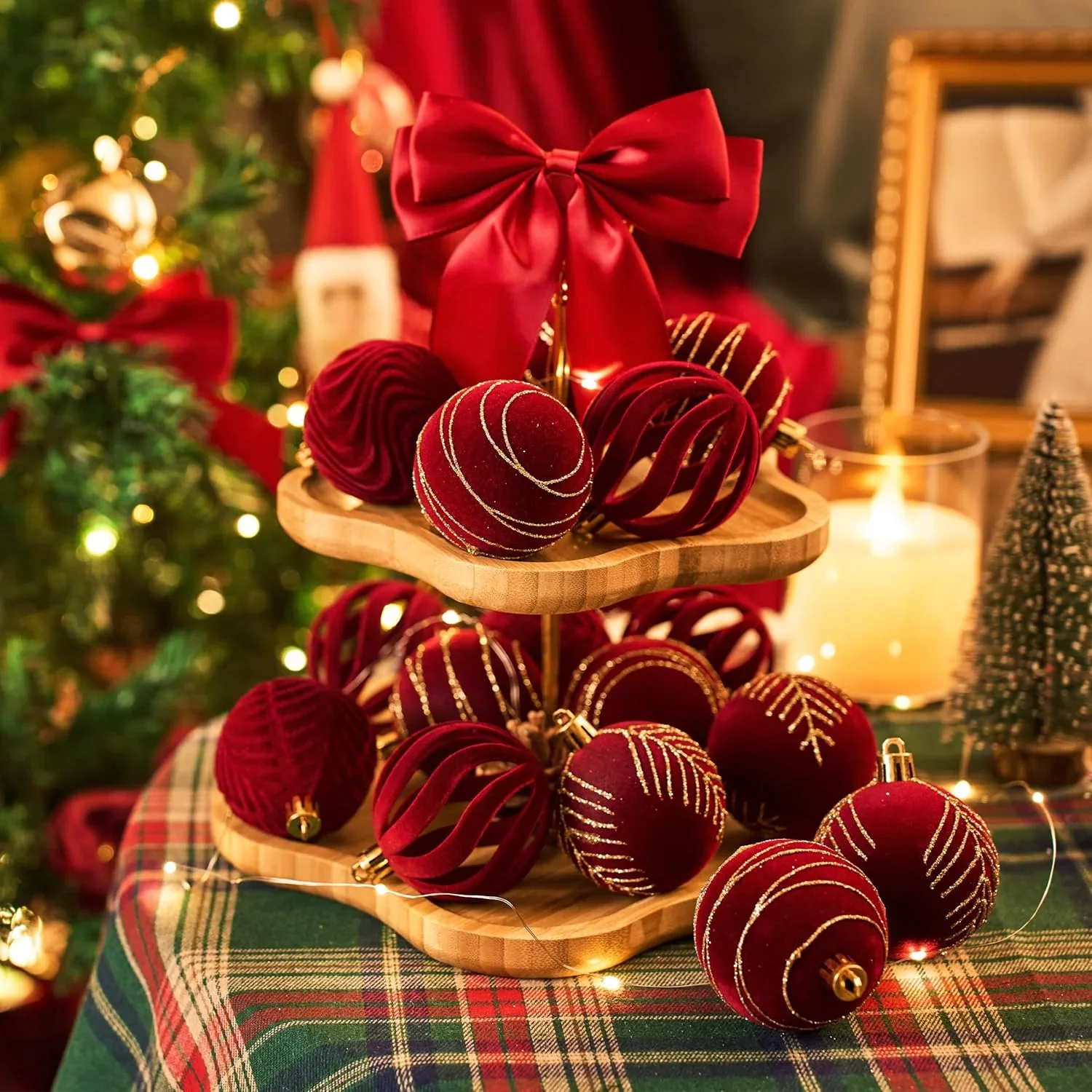 Luxurious Velvet Christmas Bauble Set - Image 3